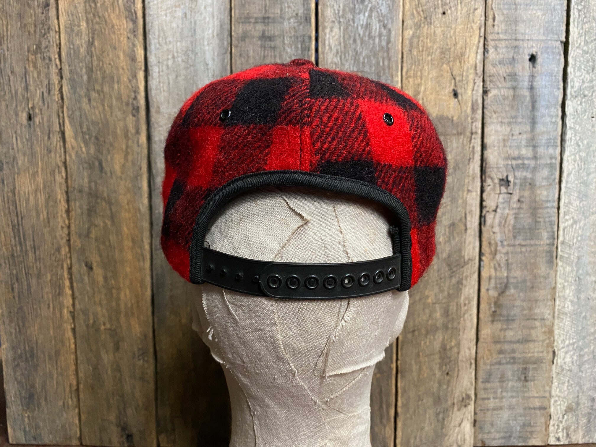Vintage 1980s Woolrich Buffalo Check Wool Cap in Red and 