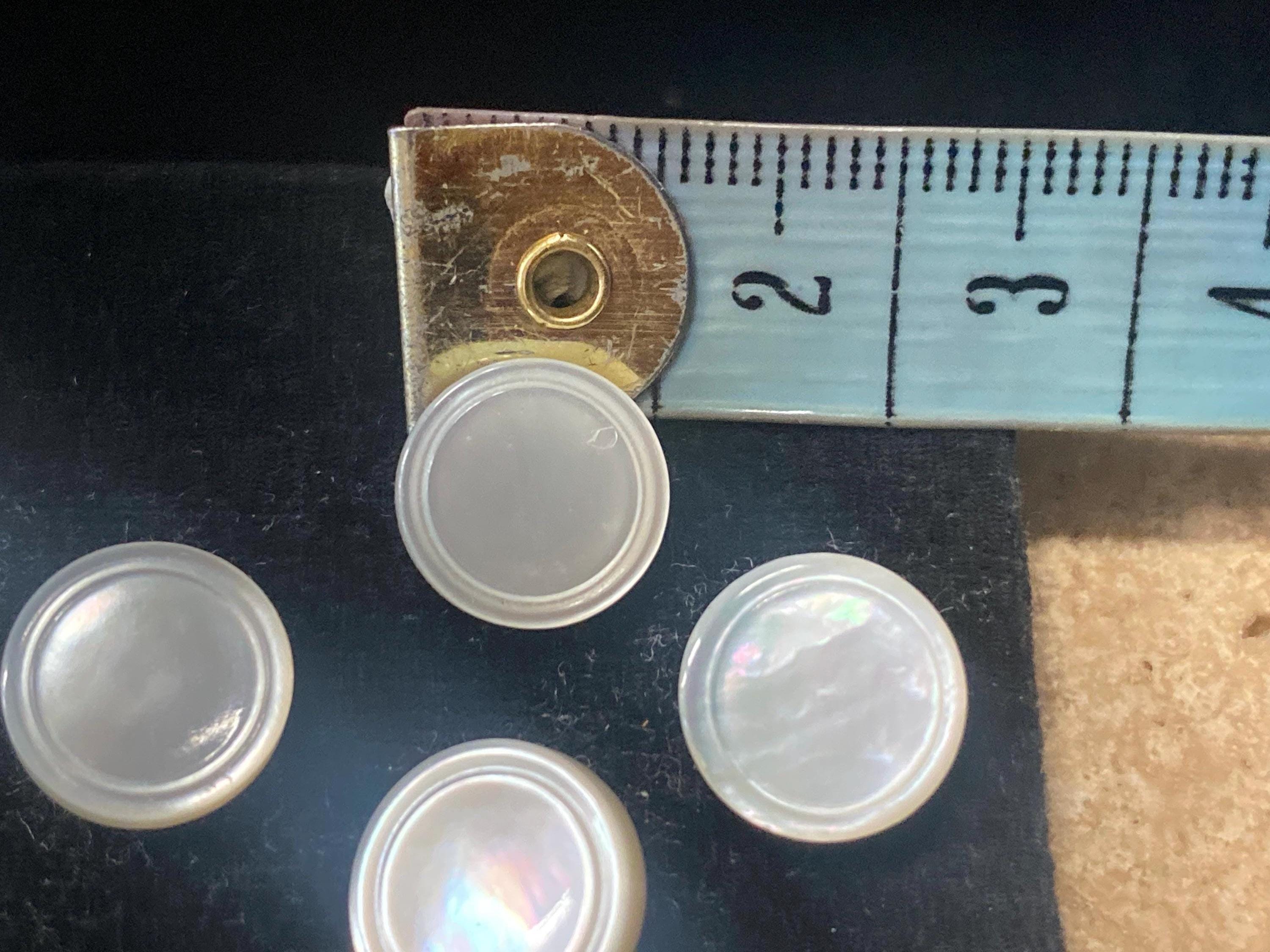 Lot de 7 boutons anciens en métal Vintage - Loisirs créatifs