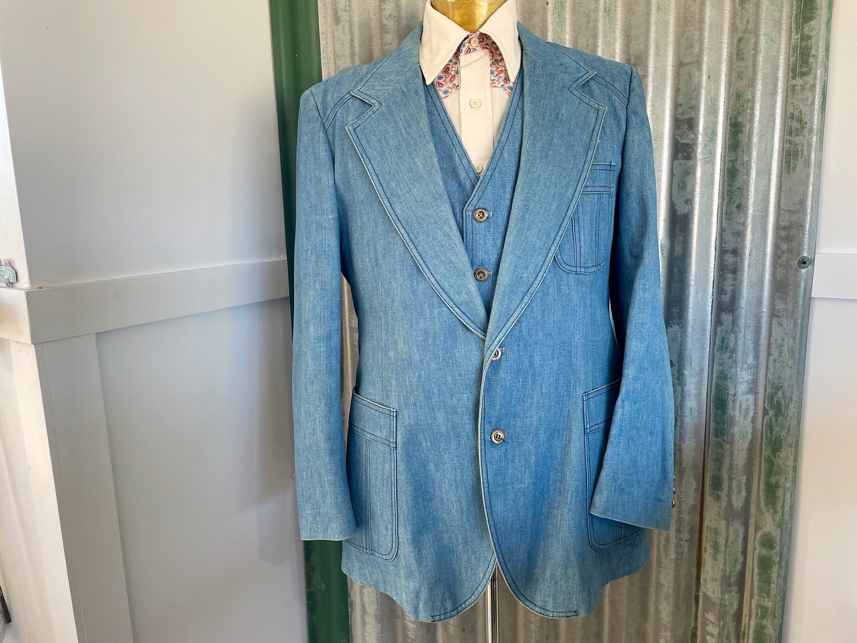 Vintage 1970s Lee Denim Suit Set – Light Blue Jacket & Vest, USA