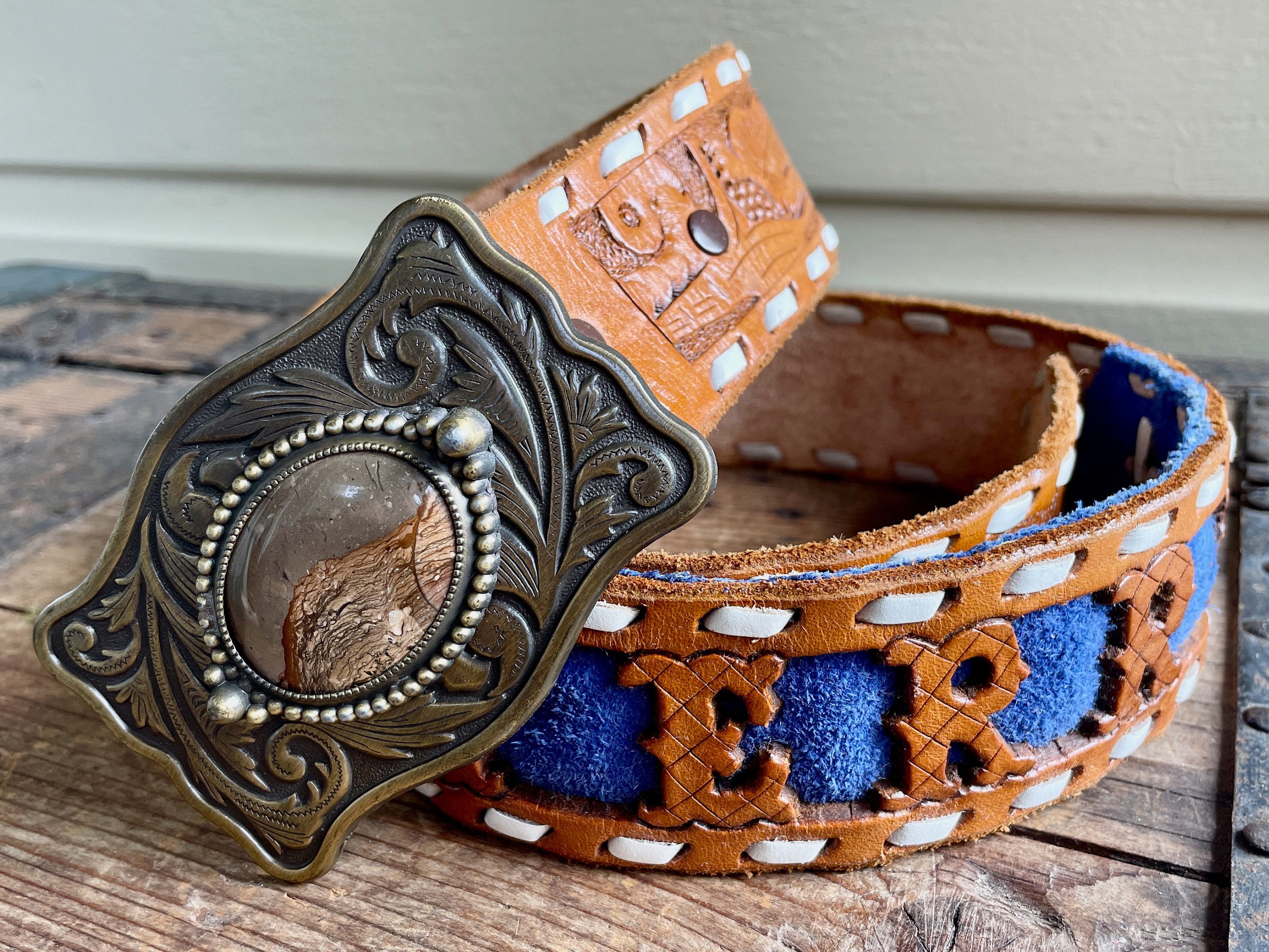 1970s Vintage Handmade Leather Belt – Embossed Tan, Stone 