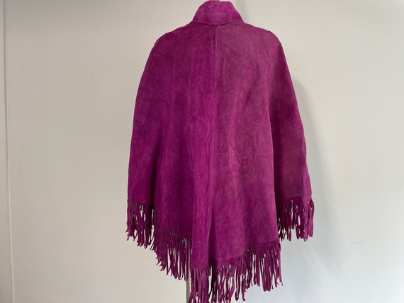 1970's Vintage Suede Poncho Fuschia Pink Fringed … - image 4