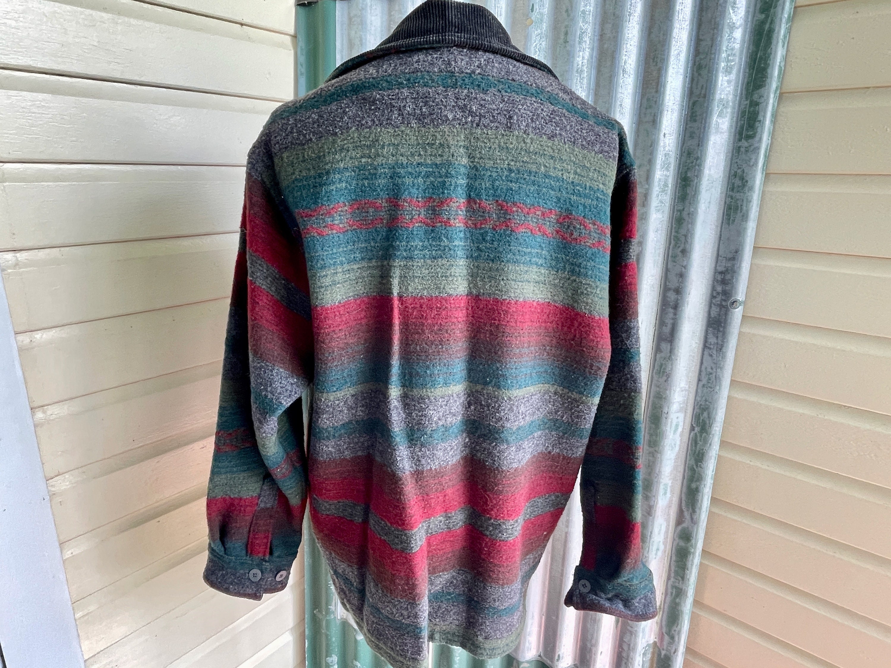 ジャケット・アウター 90's Woolrich Boa Lined Wool Jacket Vintage 90's Woolrich Plaid Lined Wool Jacket – CobbleStore