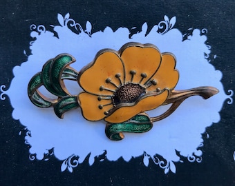 1920&#39;s Enamel Floral Pin Brooch Yellow Green Vintage Antique Boxed - OOAK