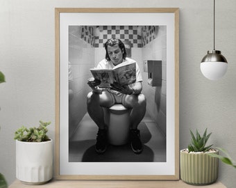 JPG digital file | Toilet scene John Travolta in 'Pulp Fiction' | 1994 | Wall art | Black and white