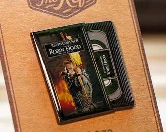 Robin Hood, Prince of Thieves VHS-speld – Retro jaren 90 filmbroche – Emaille mini VHS-cassette – VHS-collectie serie 032 speld