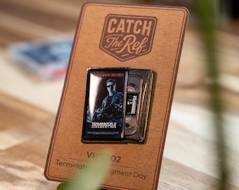 Terminator 2: Judgment Day VHS-speld – Retro jaren 80 filmbroche – Emaille mini VHS-cassette – VHS-collectie serie 002 speldjes