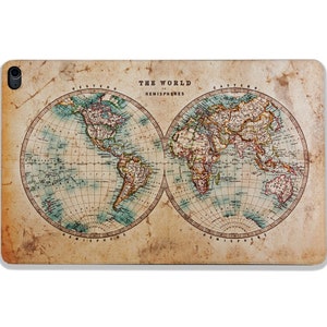 Peut inclure: Illustration vintage d'une carte du monde avec un aspect délavé et antique. La carte montre les hémisphères occidental et oriental avec le texte "THE WORLD IN HEMISPHERES".