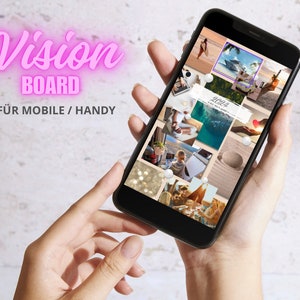 Pode incluir: Uma pessoa segurando um smartphone com um quadro de visão na tela. O quadro de visão é uma colagem de imagens, incluindo uma praia, um barco, um pôr do sol e um coração. O texto "2024" é visível na tela. O texto "Vision Board" está escrito em letras de néon rosa acima do telefone.