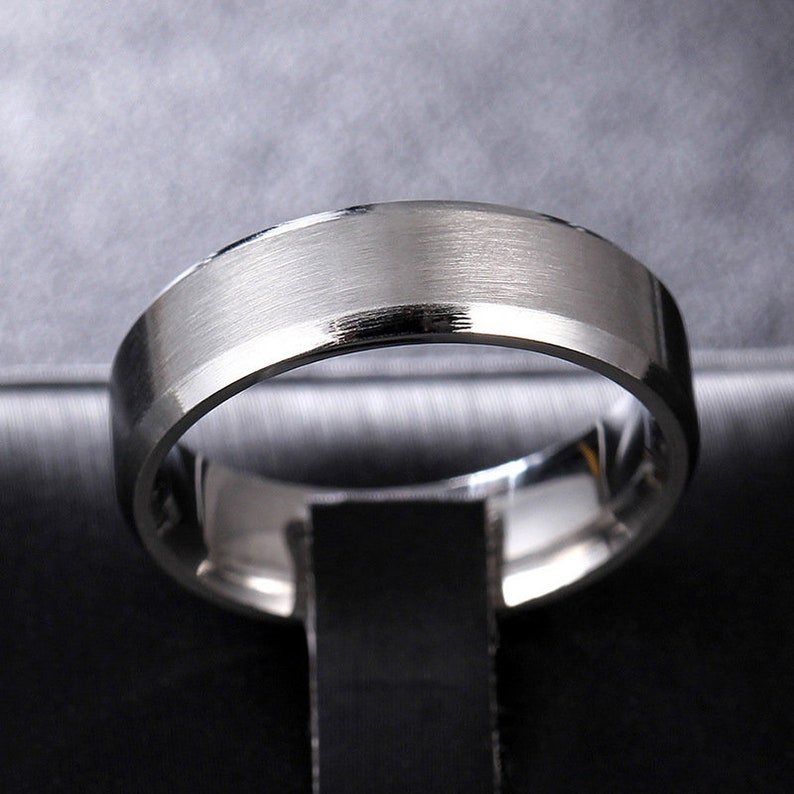 Bagues de promesse personnalisées pour homme et femme, bague en acier inoxydable à graver personnalisée, bijoux gravés personnalisés image 3