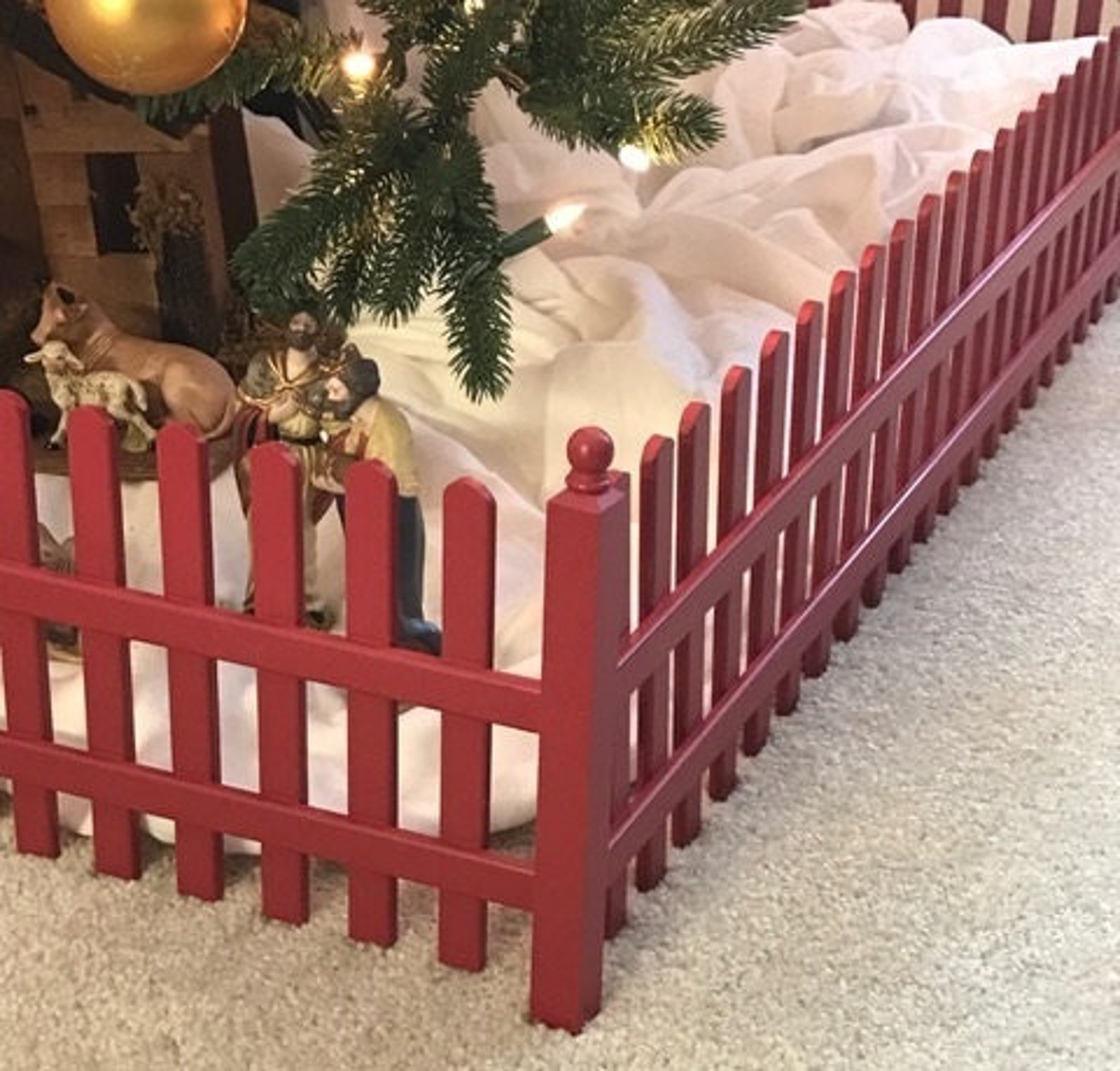 Wooden Tree Skirt 