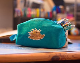 Feather bag with hedgehog patch 1 / pencil case / sloppy pencil case/ stuffed pencil / cork / cord