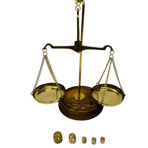 Brass & Wood Jewelry Balance Scale: Mini Gold Weight Scale