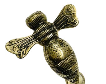 Brass Honey Bee Door Knocker: Front Door Decor