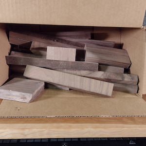 Hardwood cut off&#39;s for crafts. Mixed woods