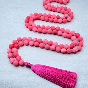 Matte Coral Jade Mala Perlenkette: 108 Gebetsknoten, Meditation Quaste