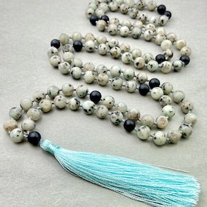108 Beads Mala Necklace - Kiwi Jasper & Black Onyx Healing Tassel for Spiritual Protection And Meditation Mental Health