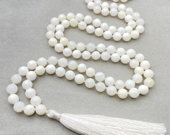 Mala anudado a mano de nácar, collar de oración 108, collar con borlas, japa mala, mala budista, mala de oración, collar largo, mala de canto