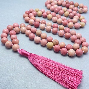 Collana Mala in Rodonite: Japa Mala con 108 Perline e Nappa