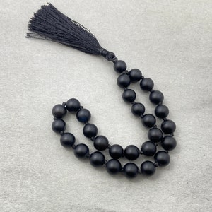 Matte Black Onyx Mala - AAA Quality 27+1 Bead Pocket Mala, 8mm Worry Beads, Mini Jewelry for Men, Yoga Gift