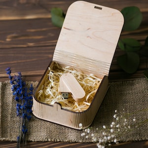 Vak voor flashdrive | Houten trouwdoos voor USB | Houten kist voor ringen | Verpakking trouwfotografie | Op maat gemaakte houten USB-box