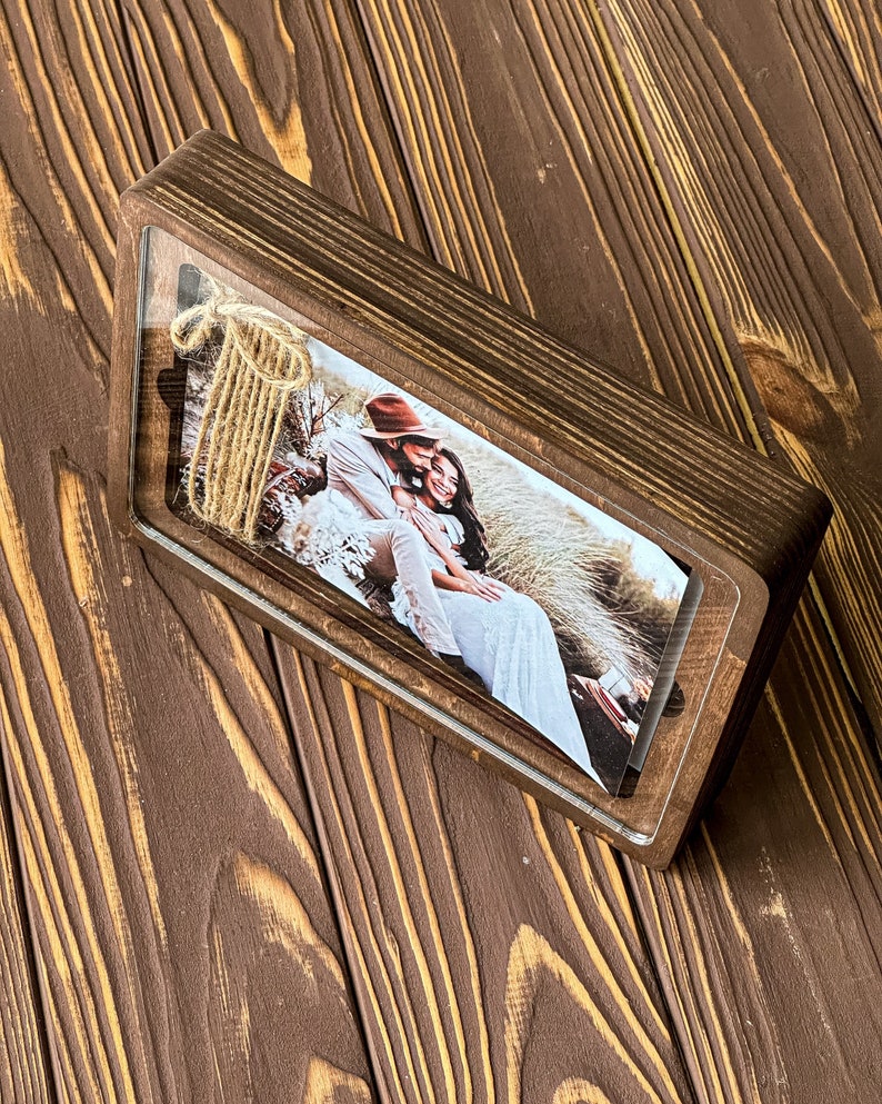 Fotobox aus Holz 10 x 15 cm mit transparenter Abdeckung für Abzüge Box für Fotos Bild 2