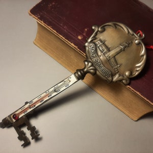 Vintage Metal Key Thermometer/ Swedish Wall Hanging Thermometer/ Home Wall Decor/Indoor Thermometer/Outdoor Thermometer;8&#39;&#39;(20.5cm)x3&#39;&#39;(8cm)