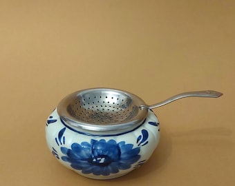 Vintage Delft Blue Floral Tea Strainer With Porcelain Holder
