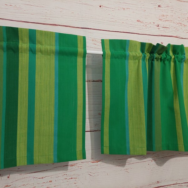 Striped Cafe curtains; Swedish vintage green cotton/PL Cafe curtains Vertical Striped Pattern; Rod Pocket Curtain; W23.25''x H15.75'' Unused