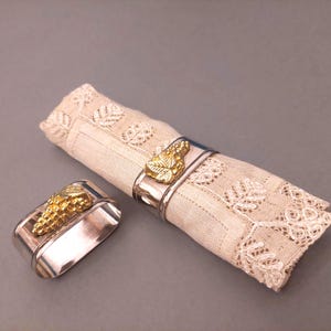 Pair of Vintage Silver Plated Napkin Rings; Oval Shaped Silver Color Napkin Rings with Gold Decor; Napkin Holders; Table Serving Accessories