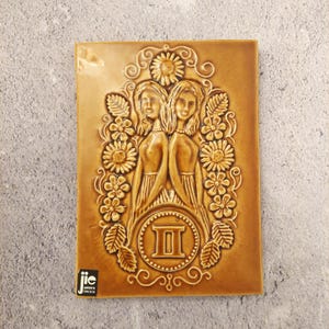 Jie Aimo Nietosvuori Ceramic Wall Hanging Plaque &#39;Gemini&#39;; Swedish Vintage Honey Color Pottery Wall Tile Relief 4.5&#39;&#39;x 6.25&#39;&#39;; Zodiac