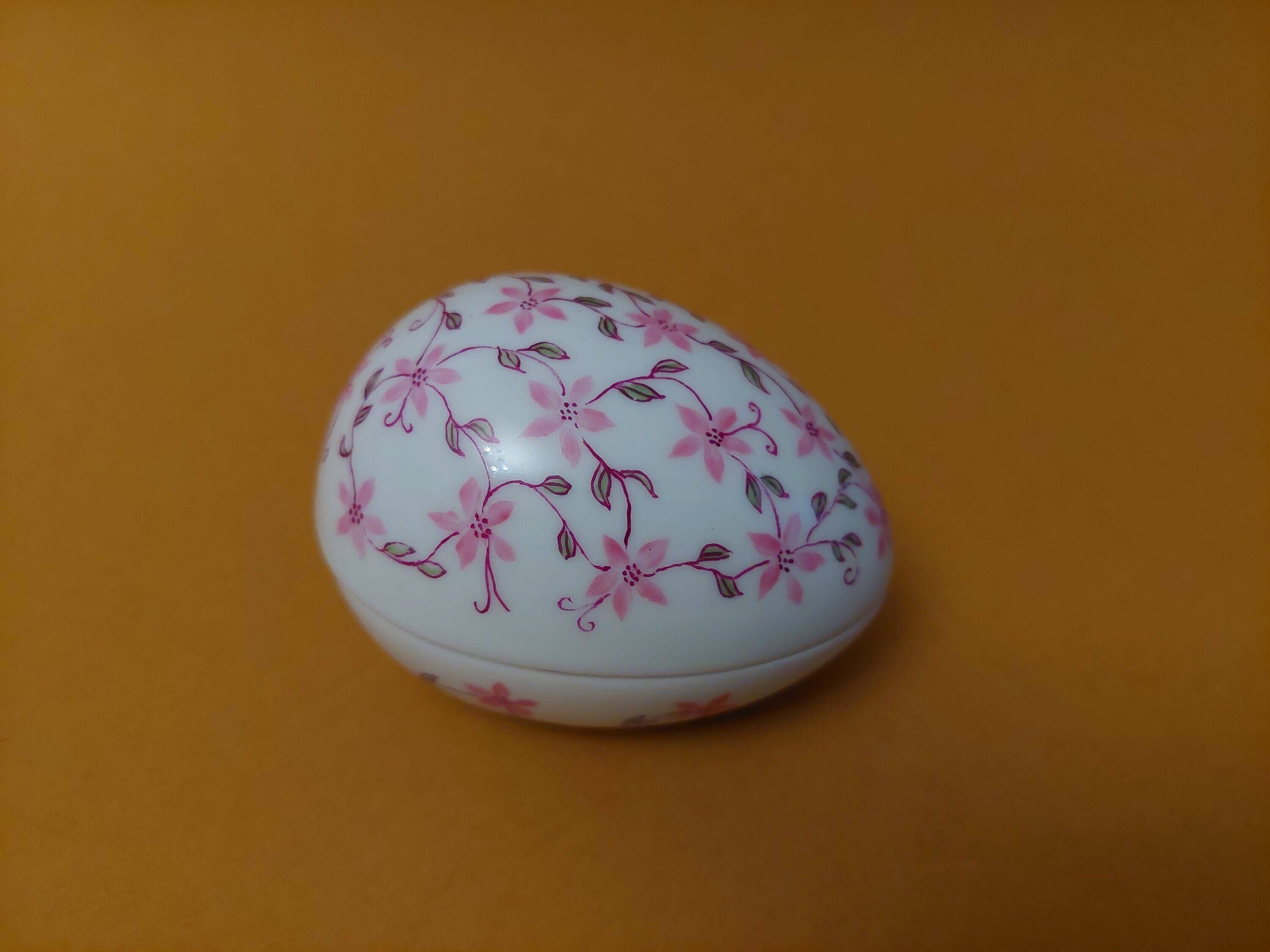 ヴィンテージ ベリフ磁器製卵型小物入れ：花柄陶器装飾 - Etsy 日本