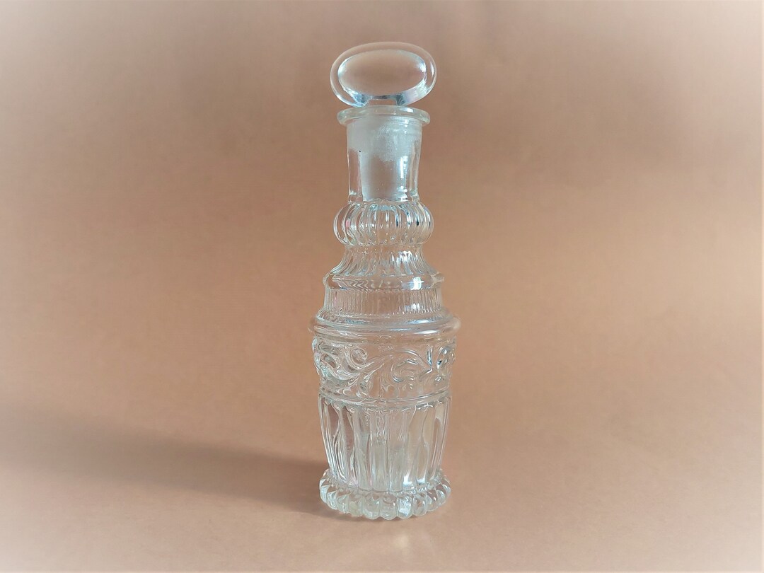Vintage Glass Vinegar Bottle With Stopper Liquid Spices Glass Bottle