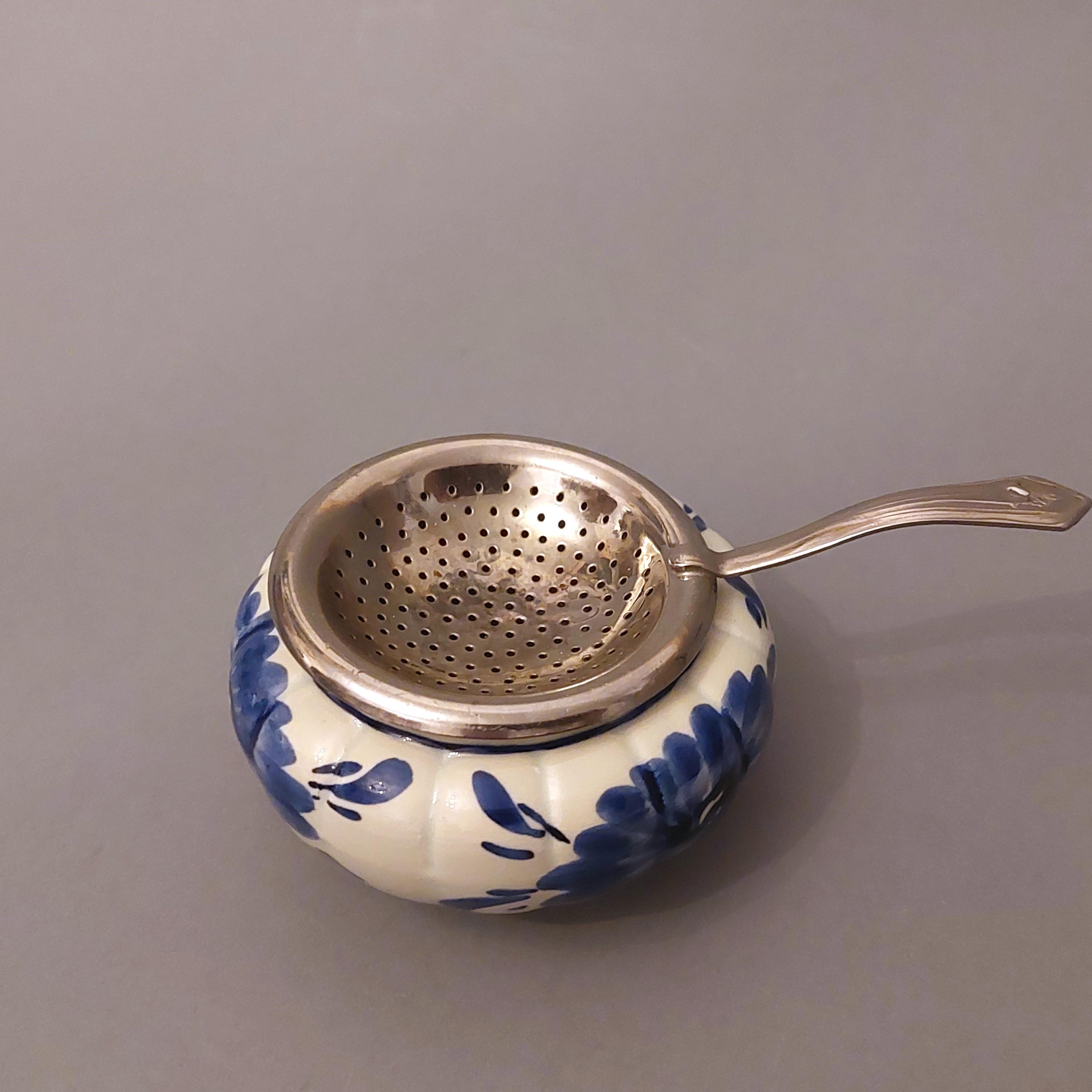 Vintage Delft Blue Floral Tea Strainer With Porcelain Holder