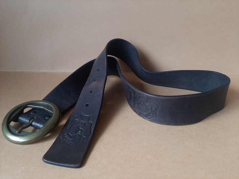 Vintage SADDLER Genuine Leather Belt; Floral Stamped Wast Belt;Size 33-3784cm-94cm Brown Color Belt with Bronze Color Round Buckle