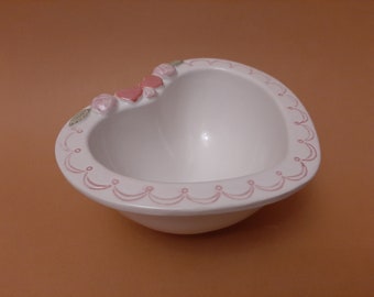 Jie Gantofta Sweden Heart Shaped Ceramic Bowl by Aimo Nietosvuori; Vintage Pottery Bowl; Ceramic Bowl with Hearts & Roses; W 16cmx H 7.8cm