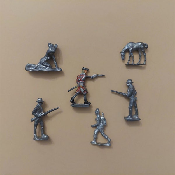 Vintage Pewter Soldiers & Horse;  SET of Miniature Tin 5 soldiers and 1 Horse; Toy Soldiers; Tin Toys; Collectible figurines