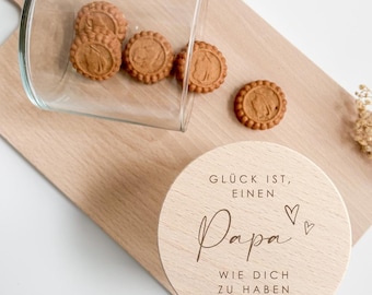 Vorratsglas mit Gravur "Glück ist, einen Papa wie dich zu haben“ / Geschenk zu Vatertag, Geburtstag, Weihnachten / Glas mit Holzdeckel