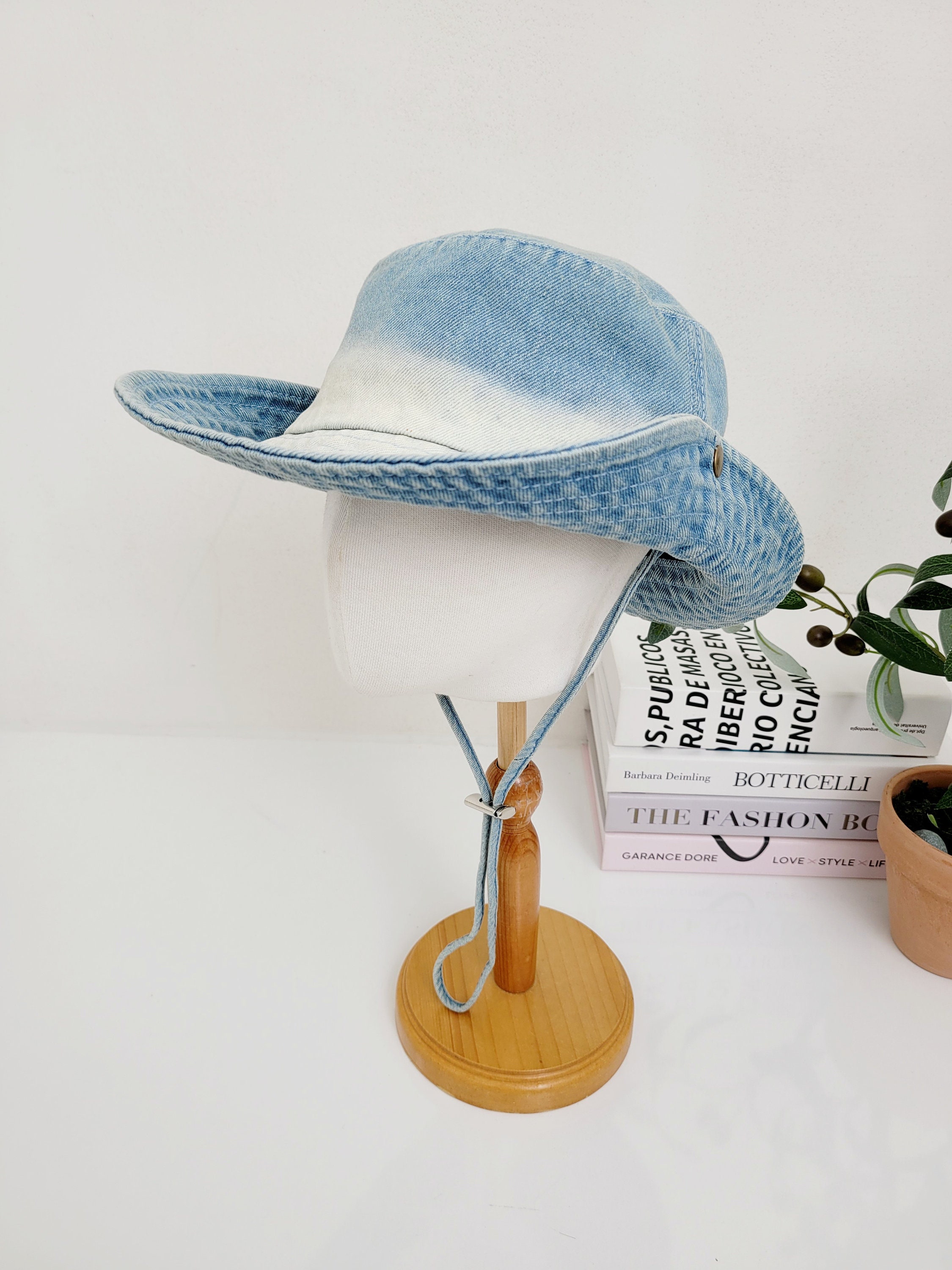 Vintage Washed Cotton Canvas Bucket Hat: Denim Safari Style 