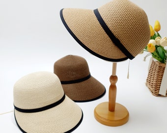 Cappello estivo a tesa larga in paglia naturale: cappello da sole pieghevole per la spiaggia.