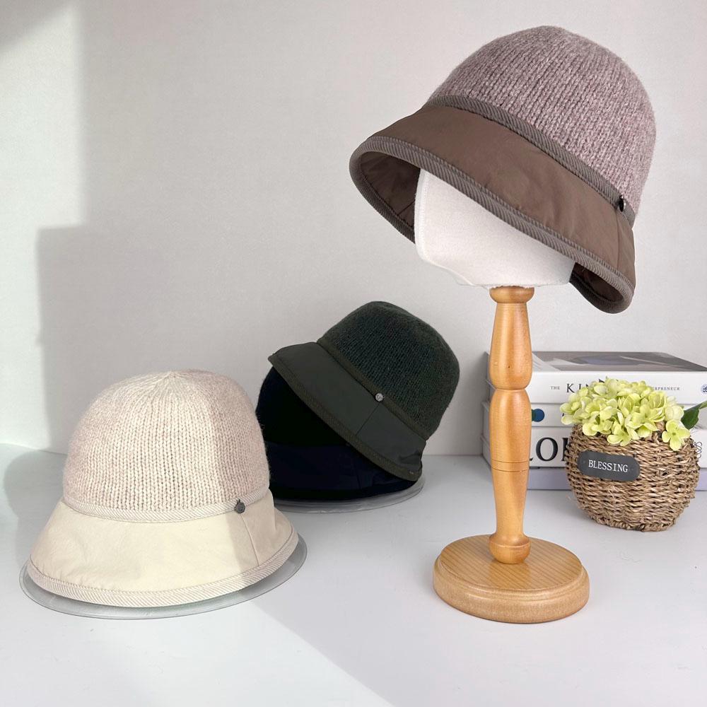 100% Wool Bucket Hat - Warm Winter Foldable Packable Hat - Etsy display picture 1