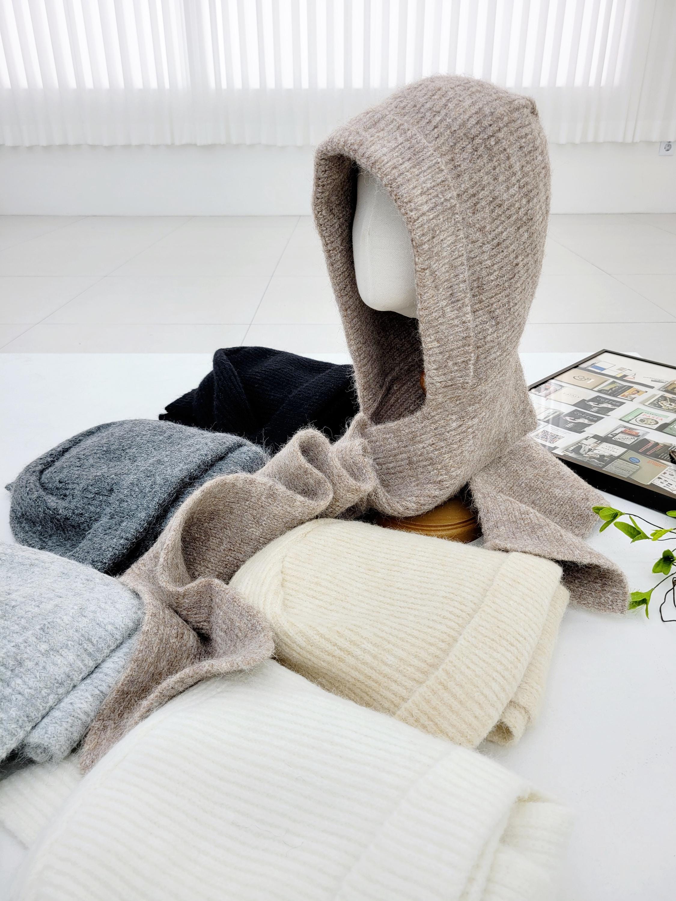 Gray Hat Scarf Set - Etsy display picture 1