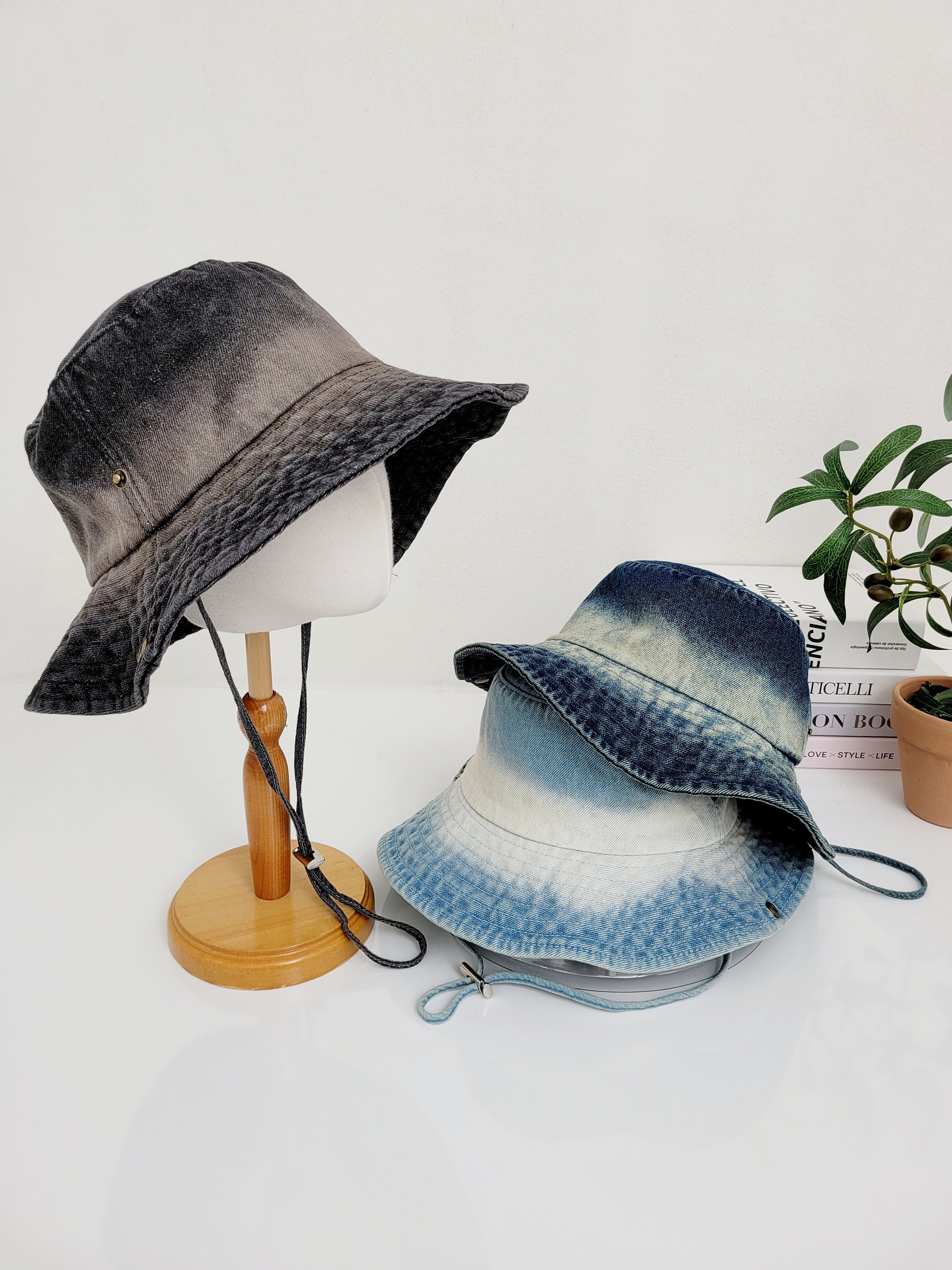 Vintage Washed Cotton Canvas Bucket Hat: Denim Safari Style  display picture 1