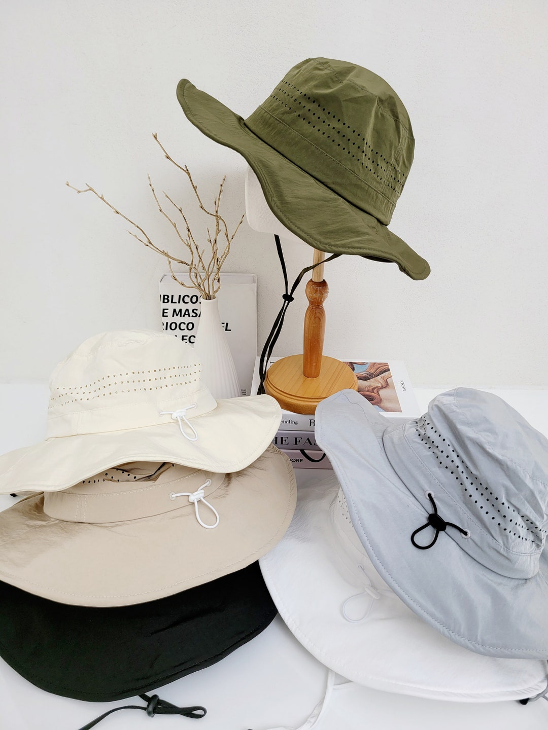 Cappello Da Sole A Tesa Larga Antivento Per Donna, In Cotone Nero. Con Cinturino Regolabile E Staccabile, Ideale Per Spiaggia, Viaggi E Outdoor. Protezione UV. Circonferenza Testa 55-58 Cm.