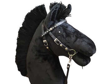 Hobby horse fiord, black hobby horse, hobby horse with bridle, black fjord, horse on a stick, hobbyhorse, fiord, realistic hobby horse