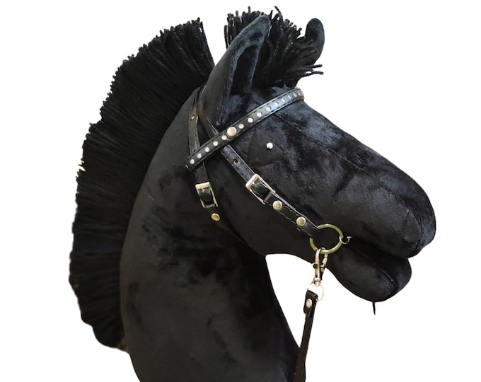 Hobby horse fiord, black hobby horse, black fjord, horse on a stick, hobbyhorse, fiord, realistic hobby horse