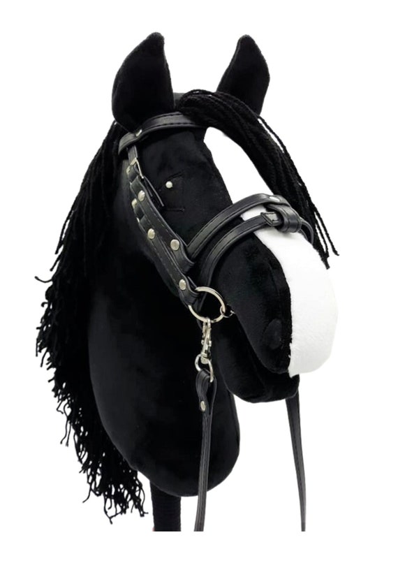 Some of my favourite hobbyhorse tack I made in 2022. Which one is