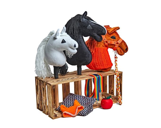 Stable hobby horse, stable, hobby horse, hobby horse stable, stable hobby horse for 3 horses, wooden stable hobby horse