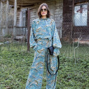 Loose and Exclusive Patterned Fabric Suit Exclusive image 3