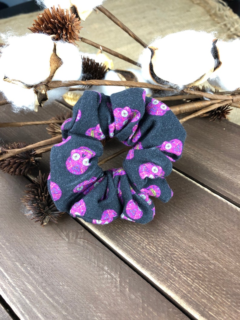 Organic cotton scrunchy