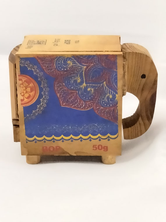 Handmade Painted Elephant Stash Box from Ceylon B… - image 3